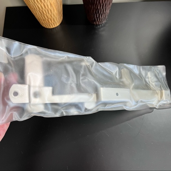 NWT Umbra Ferro Multiple 4 hook wall mount. Brass with Nickel Finish - Picture 6 of 8